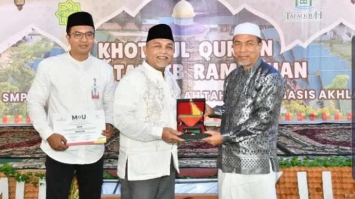 BRK Syariah Solusi Keuangan Syariah, MoU dengan Pesantren Tafaqquh Boarding School