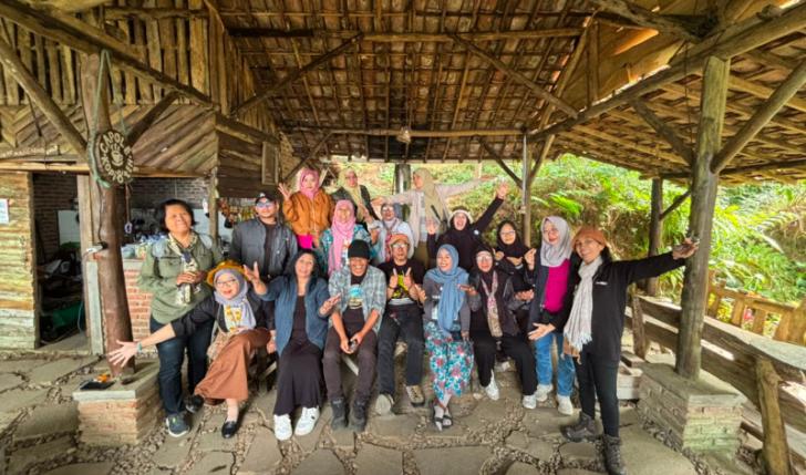 Menggali Kearifan Lokal dan Kelestarian Alam di Kawasan Gunung Ciremai