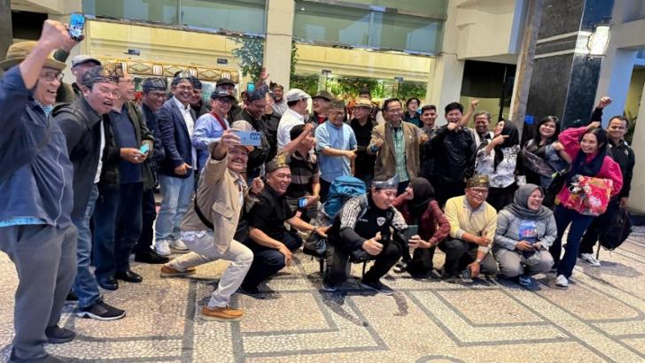 HPN 2025 di Riau, Tokoh Pers Nasional Disambut Kompang di Hotel Mutiara Merdeka