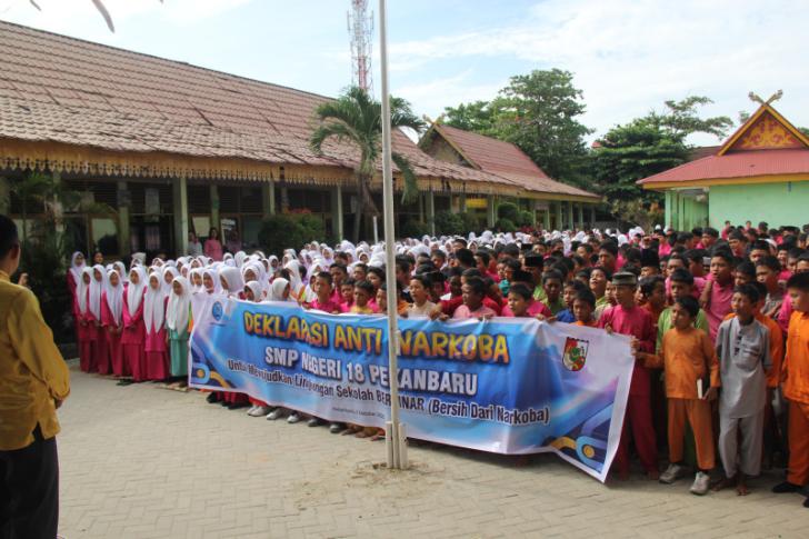 Digelar Serentak, 1.637 Siswa Deklarasi Anti Narkoba Bersama BNN Pekanbaru
