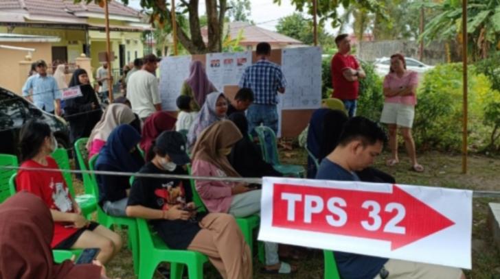 Pemko Pekanbaru Serahkan Dana kepada Penyelenggara Pilkada 2024