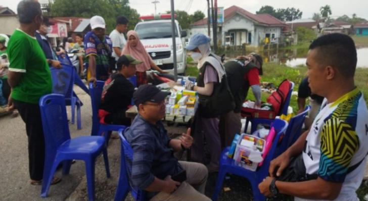 Gratis, Unilak Siagakan Ambulan dan Tenaga Medis  bagi Korban Banjir