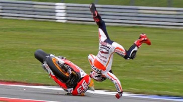 Inilah Video Menegangkan Perebutan Pole Position Antara Marquez, Lorenzo dan Rossi
