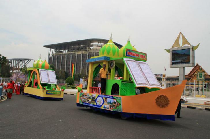 Kegiatan Pawai Taaruf di Pekanbaru Ternyata Ramai di Medsos