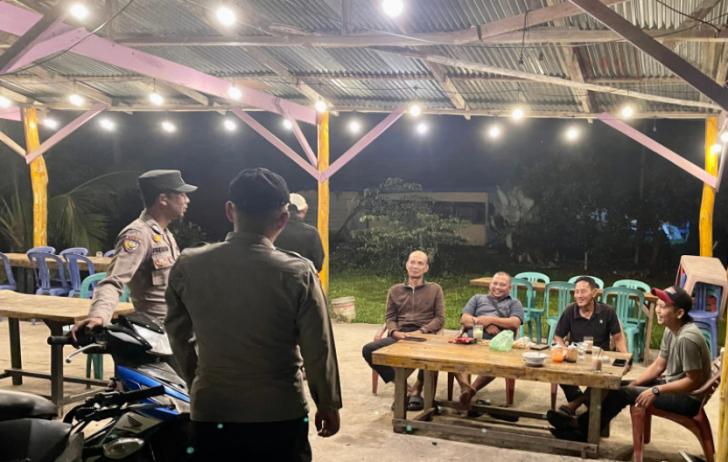 Polsek Teluk Meranti Gelar Patroli Blue Light untuk Menjaga Kamtibmas