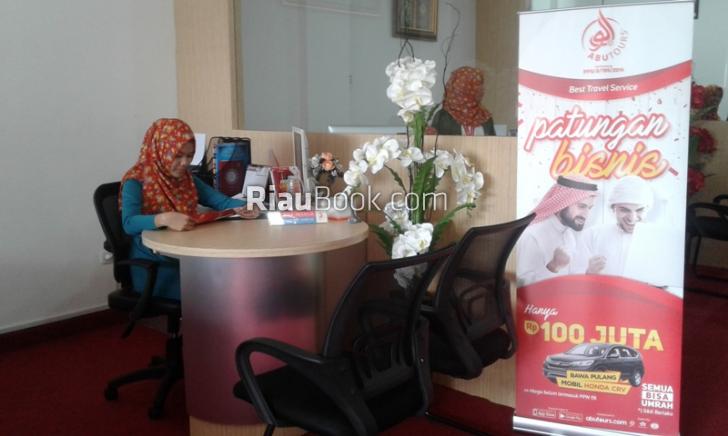 Abutours Berikan Promo Umrah Murah dengan Bonus Voucher Hingga Rp15 Juta