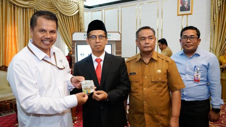 Bayar Retribusi Sampah Kini Bisa Pakai QRIS BRK Syariah, Pemkab Karimun Wujudkan Transaksi Digital yang Mudah dan Praktis