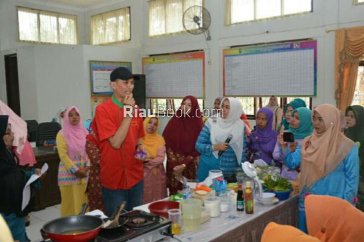 Forikan Siak Sosialisasi Mengolah Menu Balita Berbahan Dasar Ikan