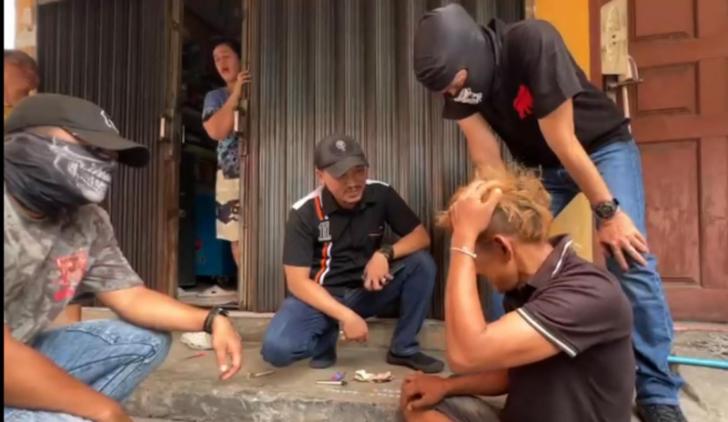 Polda Riau Bersama Tim Gabungan Gerebek Sarang Narkoba
