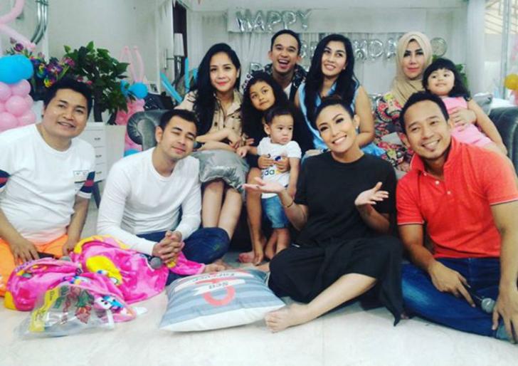 Raffi Ahmad-Nagita Slavina Rayakan Ulang Tahun