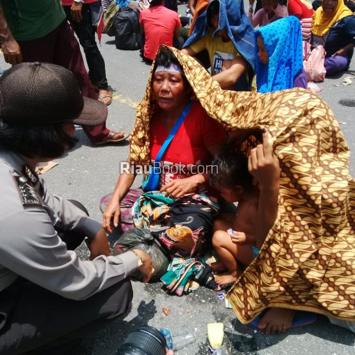 Syamsuar Sesalkan Media Massa Sebut Pemkab Siak Usir Suku Sakai Saat Unjuk Rasa