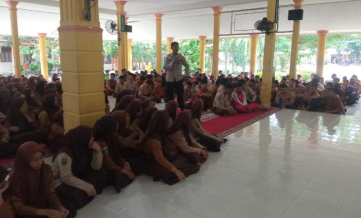Sosialisasi Kamtibmas, Polsek Rumbai Pesisir Sampaikan Bahaya Judi dan Game Online