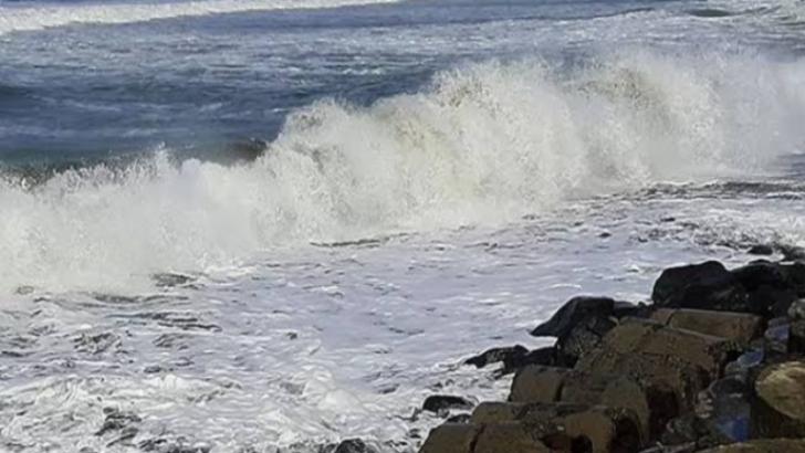 Puluhan Nelayan Terjebak di Sukabumi, Evakuasi Terkendala Gelombang Tinggi