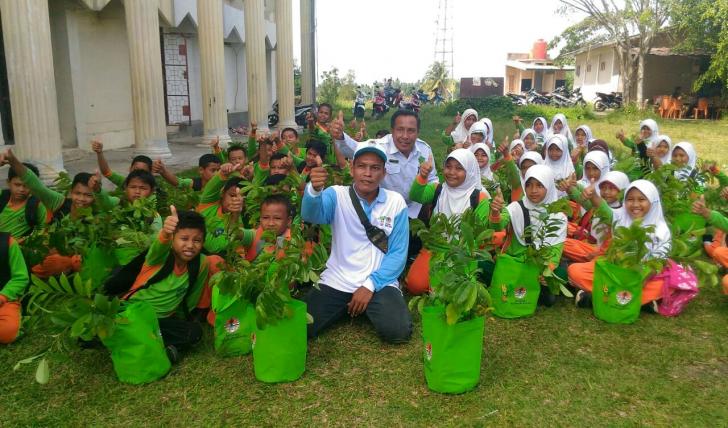 Tanamkan Cinta Lingkungan Pada Anak Mulai Usia Dini