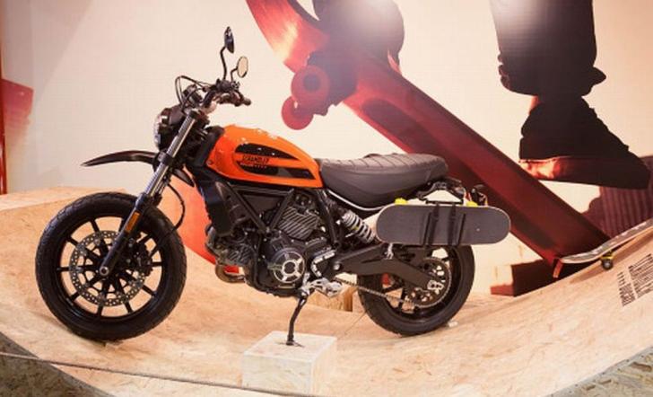 Penggemar Otomotif Wajib Baca! Ini Motor Terbaik di IIMS 2016