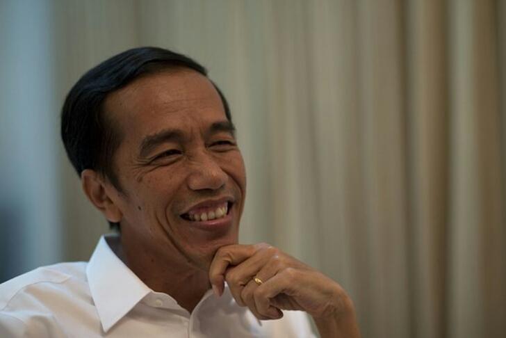 Jokowi Buat Komika Tertawa Terbahak-bahak