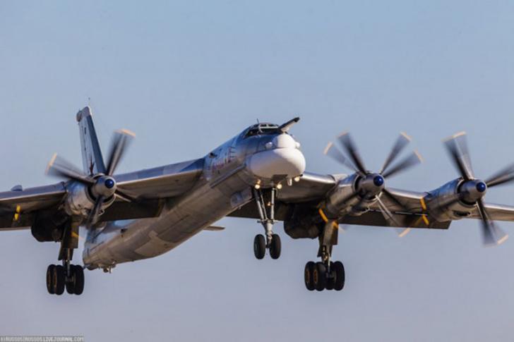 Sepasang Pesawat Pembom Rusia Muncul Muncul di Alaska, AS Kirim Dua Jet Tempur