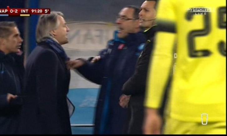Mancini Inter Korban Homofobia? Sarri Mengejar Sampai ke Ruang Ganti Tanpa Maaf