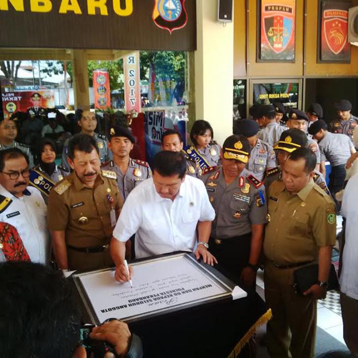 Menpan RB Berjanji Usulkan Kenaikan Tunjangan Polri ke Menteri Keuangan