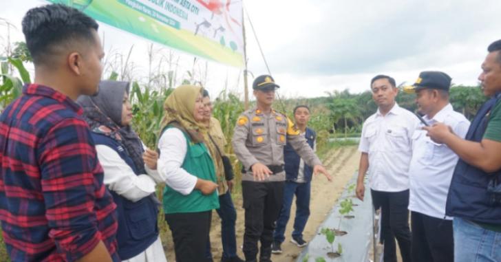 Ketahanan Pangan di Kecamatan Pangkalan Kuras, Kapolsek: Kita Lakukan Penanaman