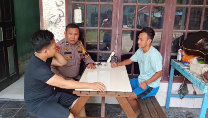 Polisi Berikan Bimbingan dan Penyuluhan kepada Masyarakat Kelurahan Air Hitam