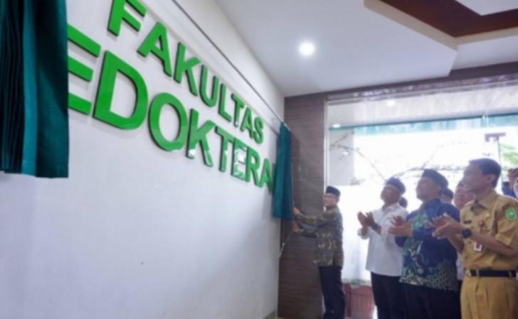Milad Ke 16, UMRI Buka Fakultas Kedokteran