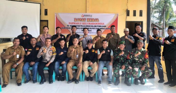 Kasubsektor Pelalawan Sampaikan Harkamtibmas dalam Mengawal Pesta Demokrasi