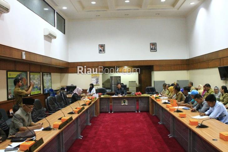 SNKB Datangi Kantor DPRD Terkait Masalah Nelayan Rawai dengan Nelayan Jaring Batu