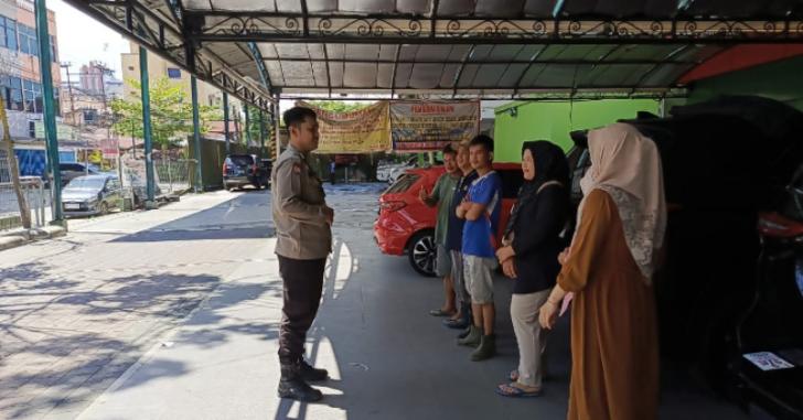 Operator Car Wash Jadi Sahabat Bhabin Menjaga Keamanan Kota 'Jangan Sampai Golput Ya'