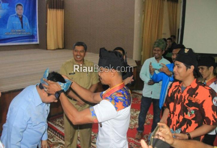Melestarikan Kembali Tanjak di Kabupaten Siak