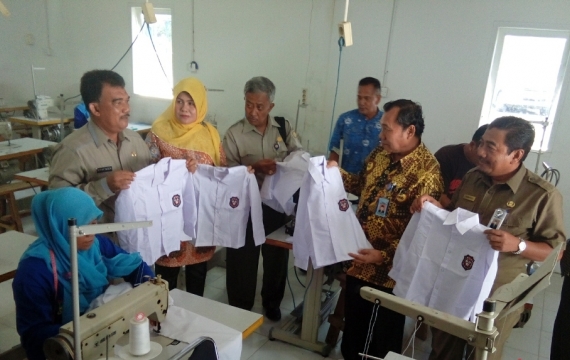 Kampar Menuju Sentral Seragam Sekolah di Riau