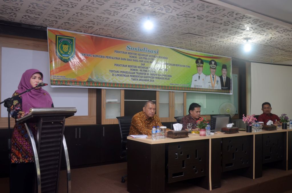 Asisten III Inhil Membuka Sosialisasi Permenkeu RI NO; 235/PMK.07/2015 dan Permenkeu RI No: 48/PMK.07/2016.