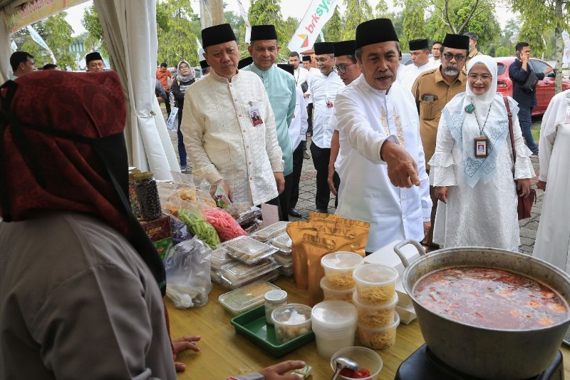 BRK-Syariah Gagas Halal Fair di Masjid Raya Annur, Syamsuar: Berlanjut ke Mal