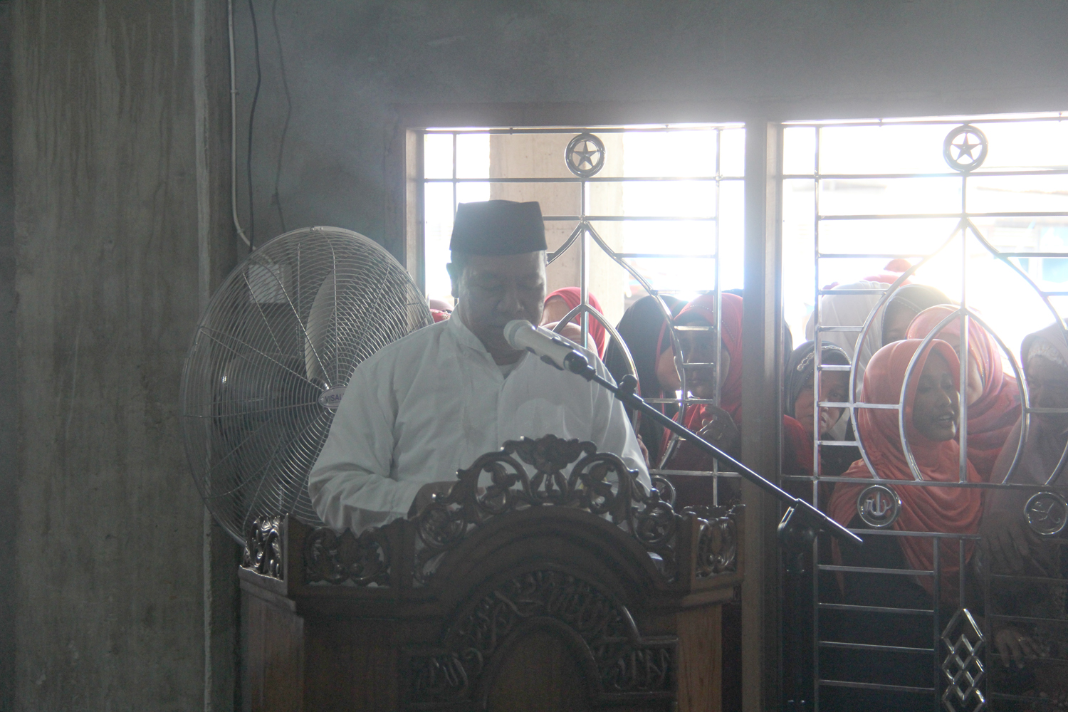 Bupati Inhil Sambut Jemaah Haji di Masjid Agung Al-Huda Tembilahan