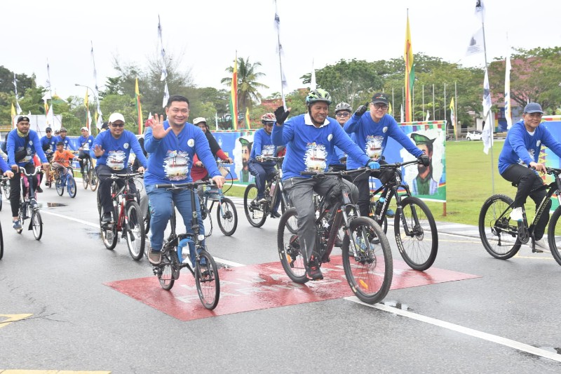 FKIJK Riau Sukses Gelar Fun Bike Jelajah Kota Istana
