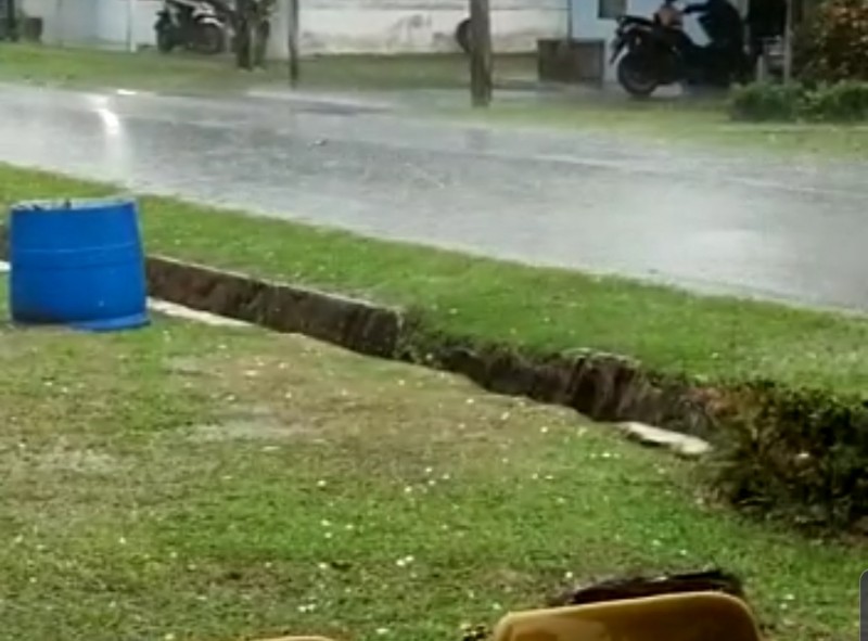 Hujan Es Landa Pekanbaru, BMKG: Akibat Pemanasan Tinggi