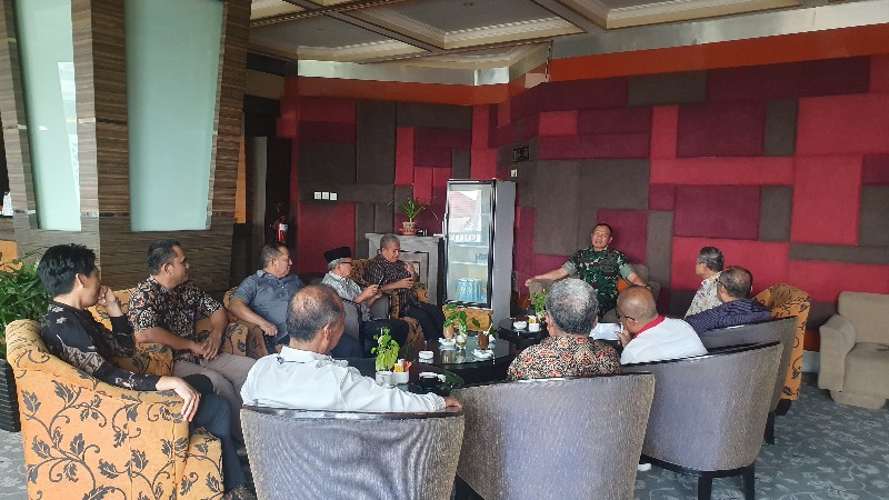 Inisiator Pemekaran Silaturahmi dengan Danrem WB, Brigjen Parlindungan: Jaga Persatuan