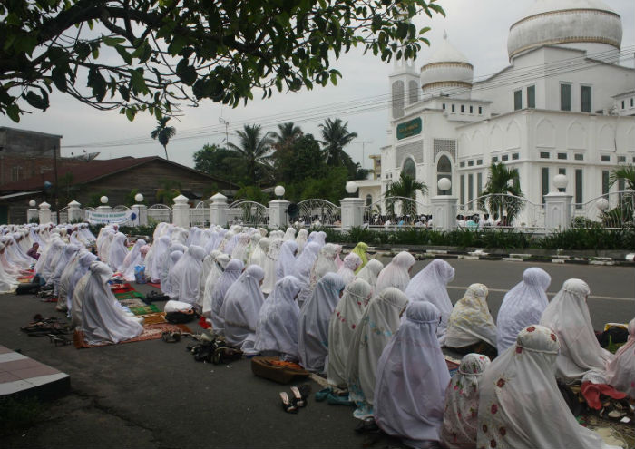 Jammiluddin Ditunjuk Jadi Imam Sholat Idul Fitri di Rohil
