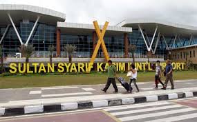 Jangan Sampai Ada Korban Jiwa, Tower Dekat Bandara SSK II Ancam Keselamatan Penerbangan