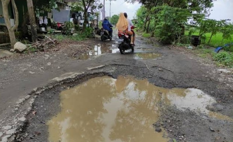 Jelang Lebaran, 30 Persen Jalan di Riau Rusak