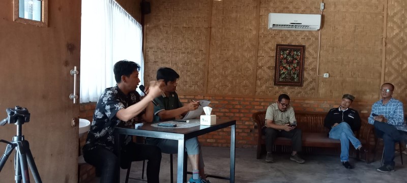 Pergub PPDB Online Riau Diskriminatif, Pengamat: Langgar UUD 45