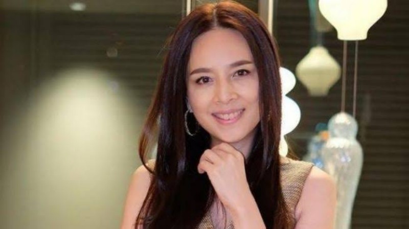 Profile Manager Cantik Kaya Raya Berhasil Bawa Thailand Juara AFF