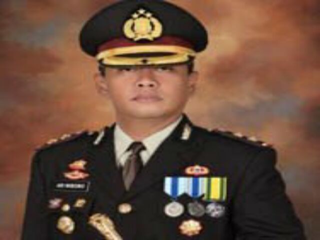 Sudah Tahap II, Polres Pelalawan Serahkan Tersangka Kasus Tipikor RSS Langgam