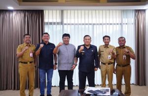 Plt Gubernur Riau Dukung PSPS Pekanbaru, I Gede: Akan Ada Perombakan Besar